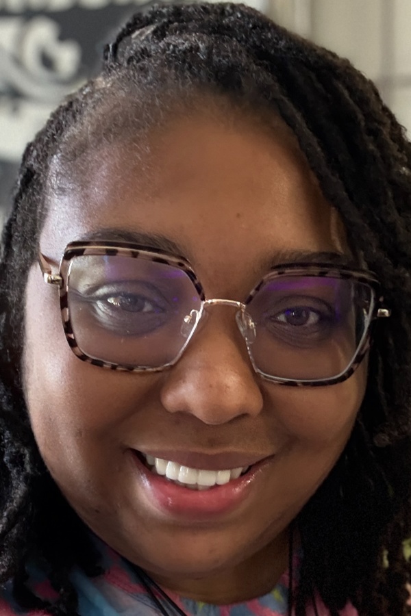 Cruise Brothers Travel Agent Layla Davis